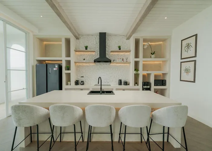 Villa Bali Sanctuary Ungasan - 4br With Ocean View Uluwatu